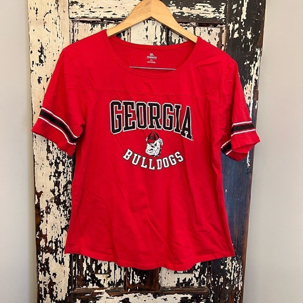 Georgia Bulldogs T-shirt. Size 12/14.
